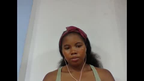 alydie7 online show from April 24, 5:59 pm