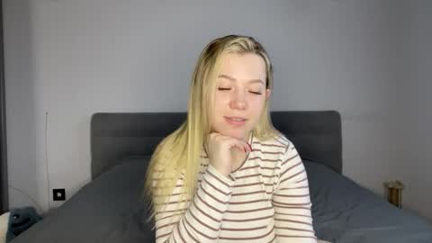 Snapshot of alyrasun chatting on March 3, 6:30 am Al online show from March 3, 6:30 am