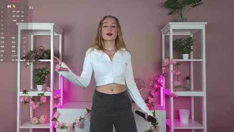 Vanessa online show from September 18, 4:42 pm