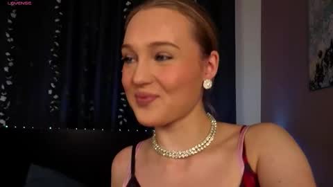 Vanessa online show from October 10, 6:07 pm