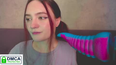 Snapshot of alyssa__scarlet chatting on December 24, 9:39 am Alyssa online show from December 24, 9:39 am