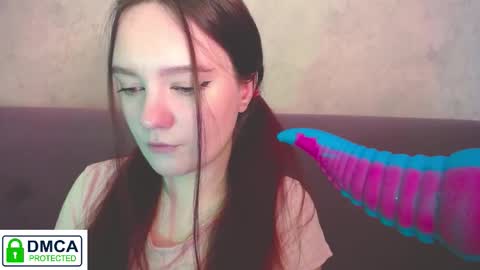 Snapshot of alyssa__scarlet chatting on October 21, 8:48 am Alyssa online show from October 21, 8:48 am