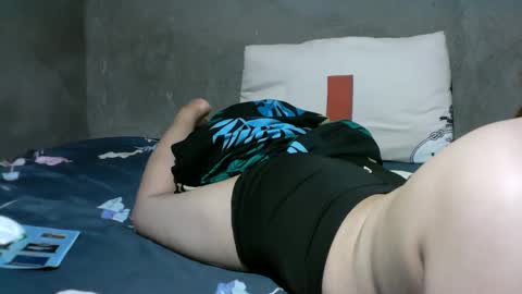 Snapshot of alyssa_hope chatting on February 7, 5:52 am alyssa_hope online show from February 7, 5:52 am