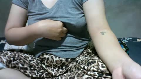 Snapshot of alyssa_hope chatting on February 17, 8:36 pm alyssa_hope online show from February 17, 8:36 pm