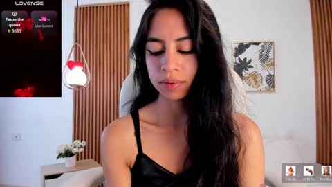 alyssabeauty_ online show from May 19, 7:31 pm