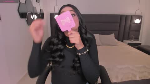 Aly  online show from November 12, 11:54 am