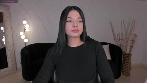 Aly  online show from May 4, 11:17 am