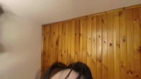 alyssia wolds online show from May 17, 1:47 am