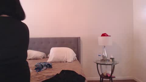 Alyssiaamorexo online show from February 1, 7:23 pm