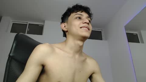 alyxen online show from April 21, 8:55 pm