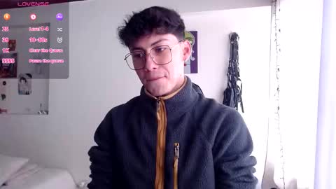 Amad Passer x guests   Independent model online show from January 12, 7:30 pm