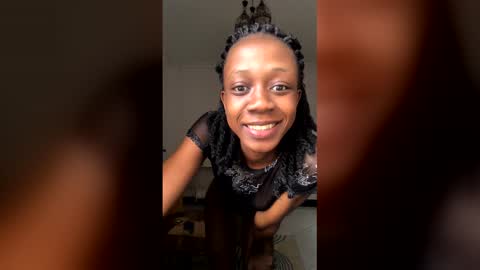 amade444 online show from May 17, 5:49 am