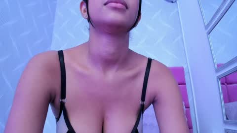 AMAIA online show from January 26, 1:52 am