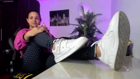 anny online show from October 2, 2:18 am