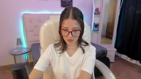 B I A N C A online show from May 16, 9:13 pm