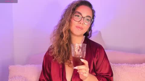 Snapshot of amalia_bennet chatting on July 14, 3:51 pm amalia bennet online show from July 14, 3:51 pm