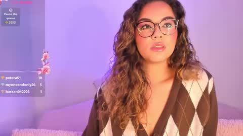 Snapshot of amalia_bennet chatting on July 23, 1:53 pm amalia bennet online show from July 23, 1:53 pm