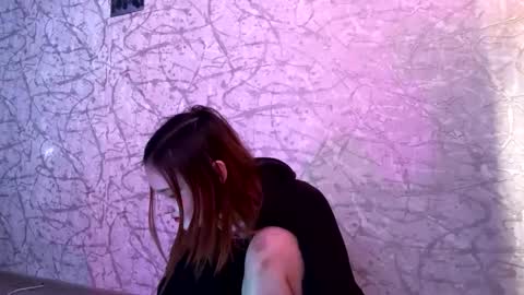 Amaliajess online show from February 28, 4:13 am