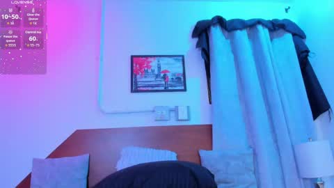 amanda29_ online show from May 20, 7:09 pm