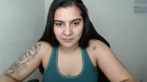 Snapshot of amanda5star chatting on March 7, 8:44 pm The queen of the biceps  online show from March 7, 8:44 pm
