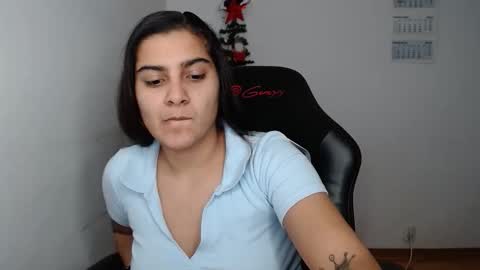 The queen of the biceps  online show from December 21, 11:23 pm