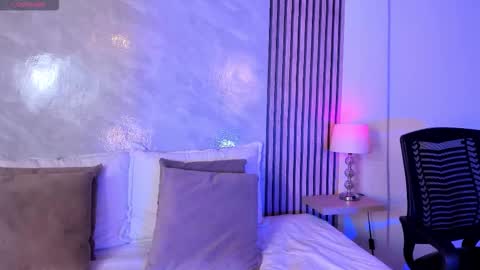 Luisa online show from February 6, 2:05 am