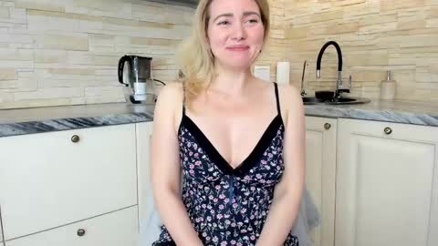 Amanda   insta amanda    grey online show from May 1, 6:01 pm