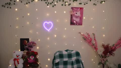 amanda_bright_ online show from May 9, 8:19 am
