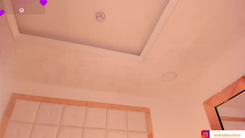 Snapshot of amanda_colin chatting on March 31, 5:24 pm Amanda online show from March 31, 5:24 pm