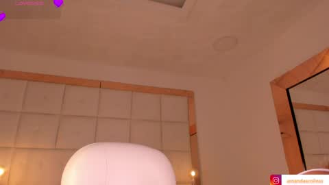 Snapshot of amanda_colin chatting on April 2, 2:26 pm Amanda online show from April 2, 2:26 pm