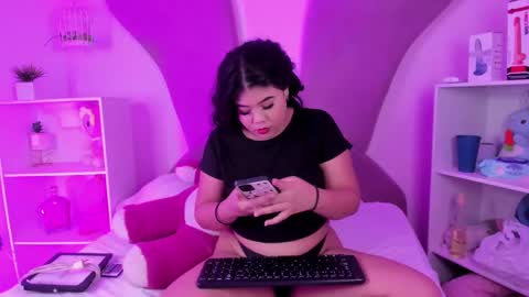 Snapshot of amanda_mooree chatting on September 11, 4:01 am Amanda online show from September 11, 4:01 am