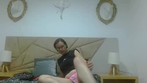 amanda_ramirez online show from November 20, 9:14 pm