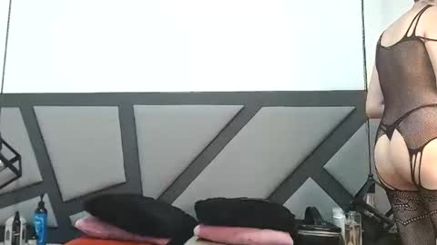 amanda_ramirez online show from May 10, 3:06 pm