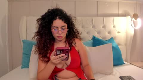 Amanda Rios online show from May 8, 10:04 pm