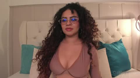 Amanda Rios online show from May 12, 10:40 pm