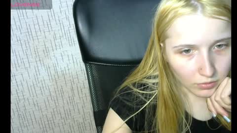 Snapshot of amanda_sherr chatting on December 23, 10:55 pm Amanda online show from December 23, 10:55 pm