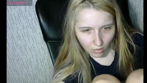 Snapshot of amanda_sherr chatting on January 20, 7:57 pm Amanda online show from January 20, 7:57 pm