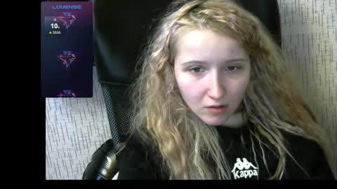 Snapshot of amanda_sherr chatting on March 1, 12:23 pm Amanda online show from March 1, 12:23 pm
