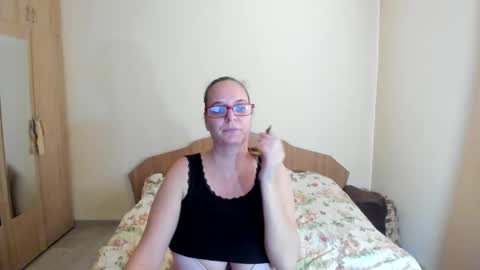 amanda_squirt online show from February 18, 12:06 pm
