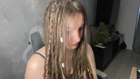 Amanda online show from May 9, 4:17 am