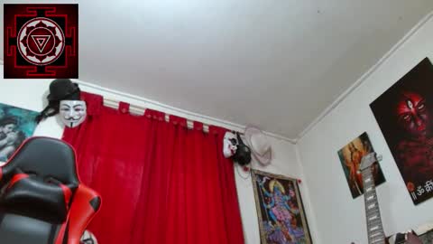 Snapshot of amanda_valeska chatting on October 5, 3:54 pm Amanda Valeska online show from October 5, 3:54 pm