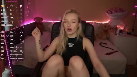 Amanda online show from January 14, 7:47 am