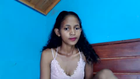 Snapshot of amandaerotic chatting on February 7, 2:37 pm amandaerotic online show from February 7, 2:37 pm