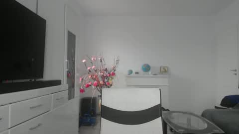 Anda online show from January 31, 9:37 am