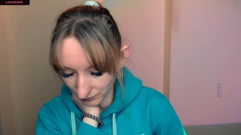 Amanda online show from September 29, 6:40 am