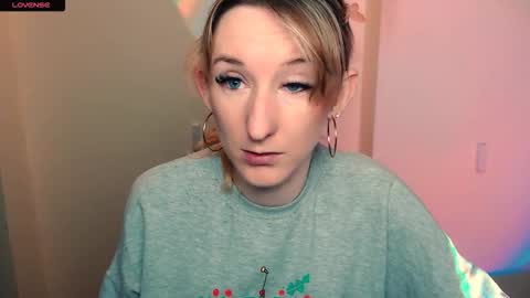 Amanda online show from October 18, 7:42 am