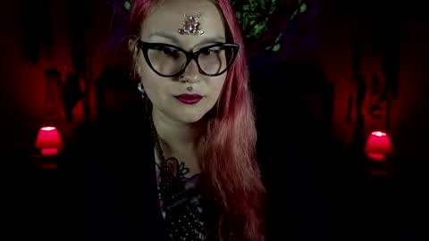 Goddess Amanita online show from May 13, 11:40 am