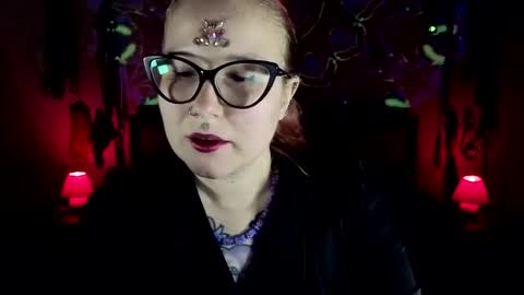 Goddess Amanita online show from May 14, 12:56 pm