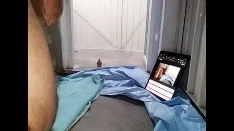 Snapshot of amante699 chatting on February 16, 5:04 am Adicto al sexo online show from February 16, 5:04 am