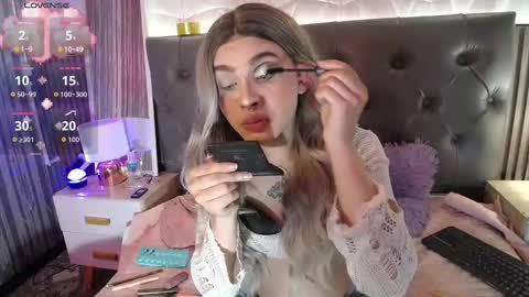 amapola_hs online show from September 25, 9:51 pm